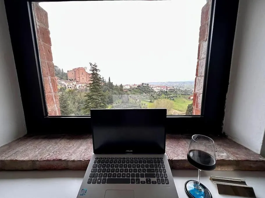 La Mansarda Apartment San Miniato 0*,